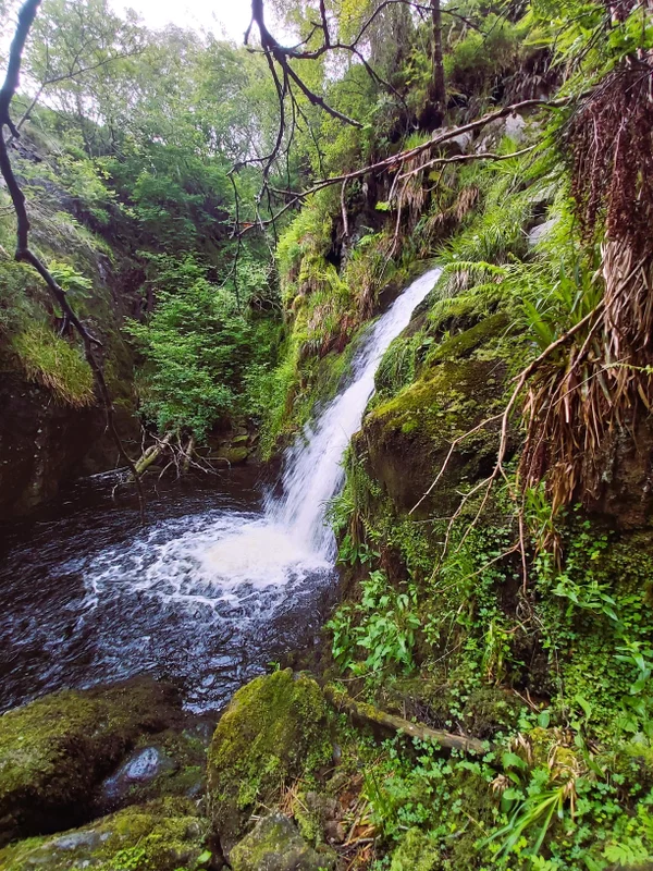 Pennine Way  waterfalll